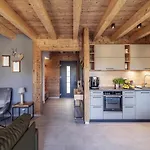Alpesi faház Eigener Sauna Im Vital Camp