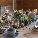 Eigener Sauna Im Vital Camp Alpesi faház Bayerbach
