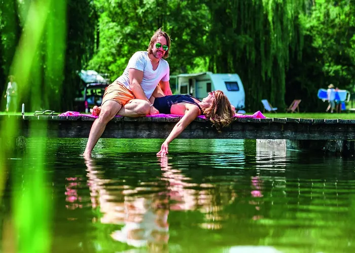 Eigener Sauna Im Vital Camp Dağ evi Bayerbach